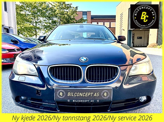 BMW 525d 2 of 30