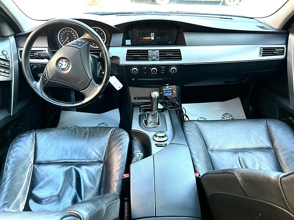 BMW 525d 13 of 30