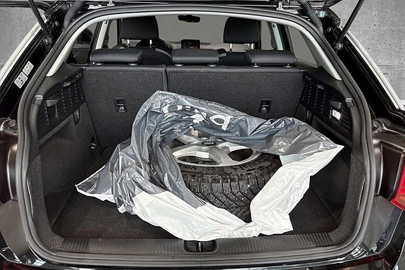 Audi Q2 17 of 18
