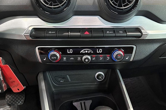 Audi Q2 15 of 18