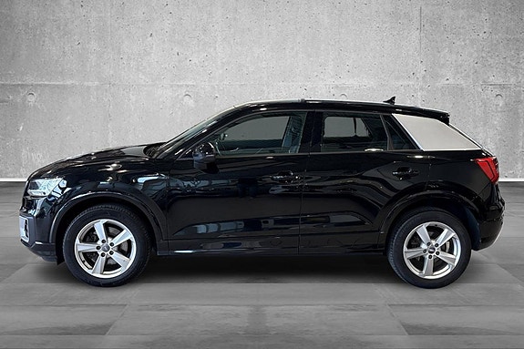Audi Q2 3 of 18