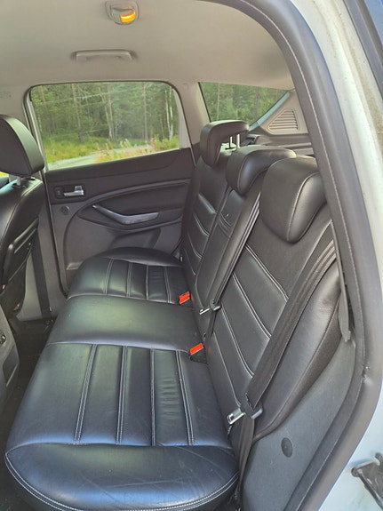 Ford Kuga 13 of 16