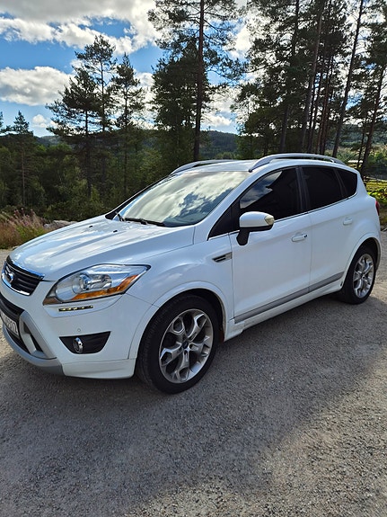 Ford Kuga 10 of 16