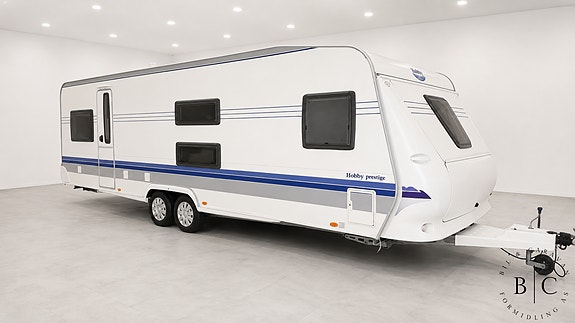 Hobby PRESTIGE 720KFU / ALDE / KØYER ++