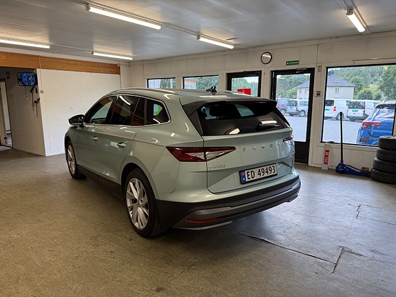 Skoda Enyaq 3 of 25