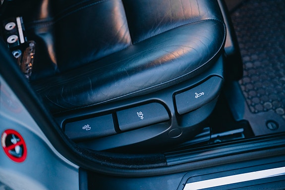 BMW 520i 28 of 30