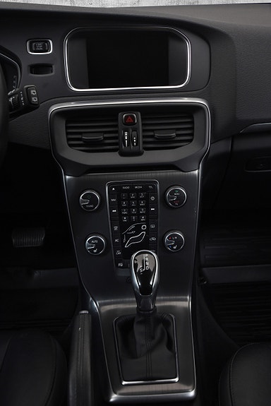 Volvo V40 14 of 27