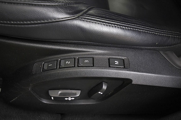 Volvo V40 23 of 27
