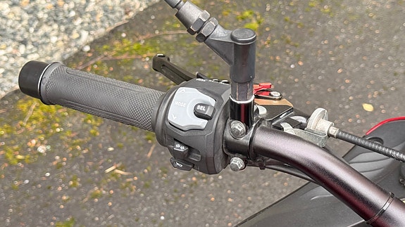 Suzuki GSX-S1000 145 HK / Brembo / ABS / Varmeholker / Sidekof 7 of 10
