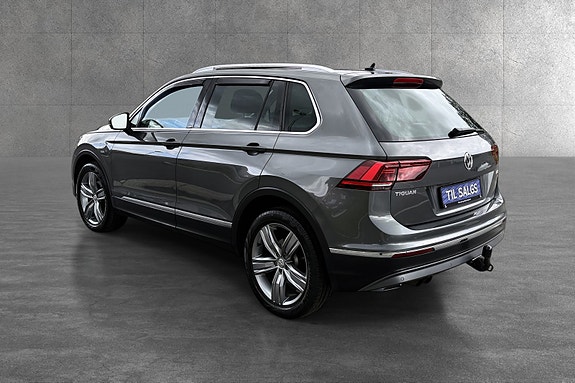 Volkswagen Tiguan 4 of 30