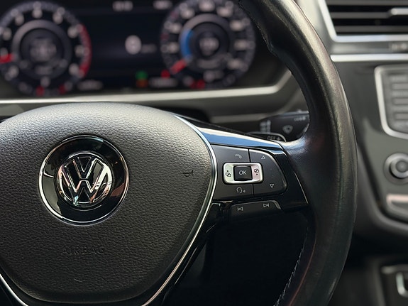 Volkswagen Tiguan 15 of 30