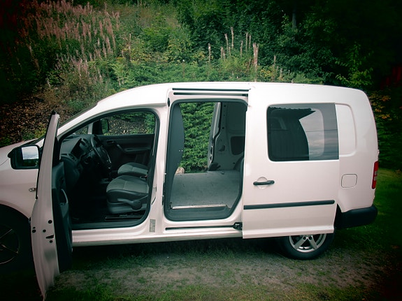 Volkswagen Caddy Maxi 6 of 16