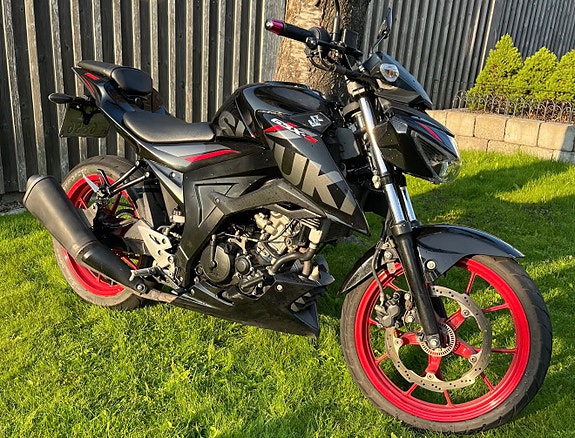 Suzuki GSX-S 125 5 of 9