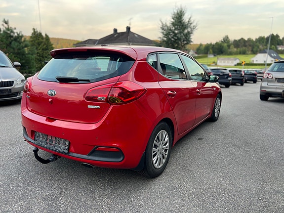 Kia Ceed 7 of 24