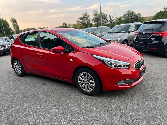 Kia Ceed 5 of 24