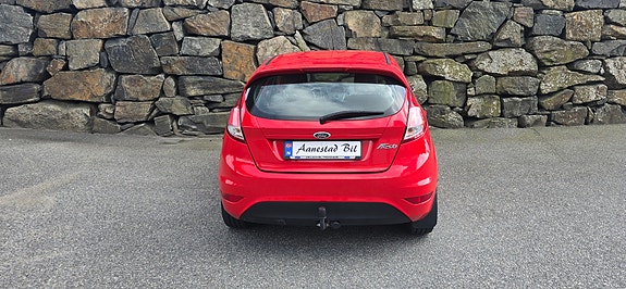Ford Fiesta 5 of 18