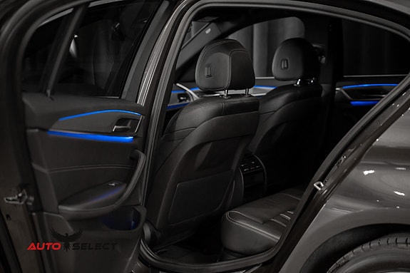 BMW 530e 18 of 30