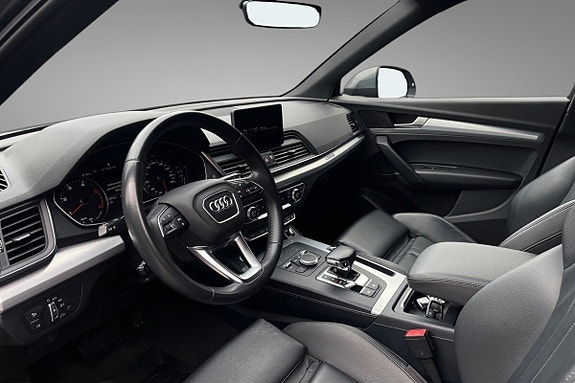 Audi Q5 10 of 30