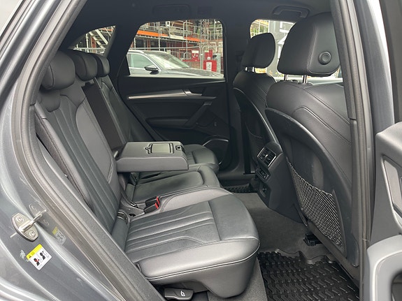 Audi Q5 13 of 30