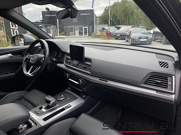 Audi Q5 11 of 30