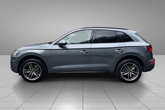 Audi Q5 5 of 30