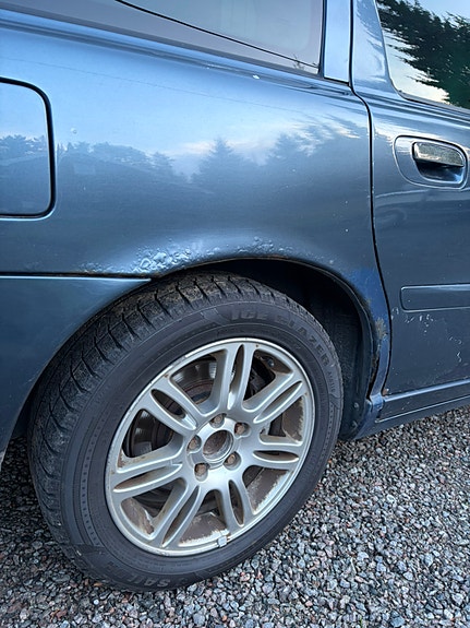 Volvo V70 9 of 25