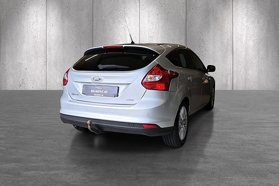 Ford Focus 5 of 18