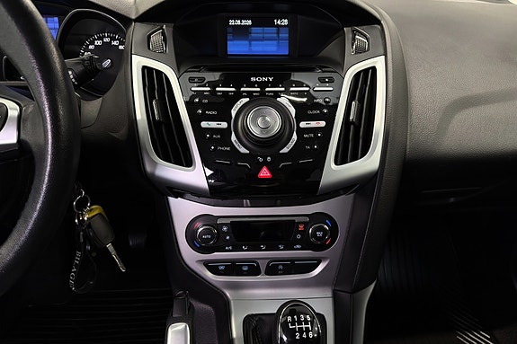 Ford Focus 14 of 18