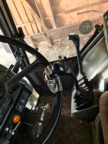 Massey Ferguson 3050 13 of 26