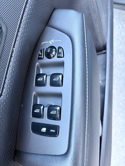 Volvo V90 12 of 30