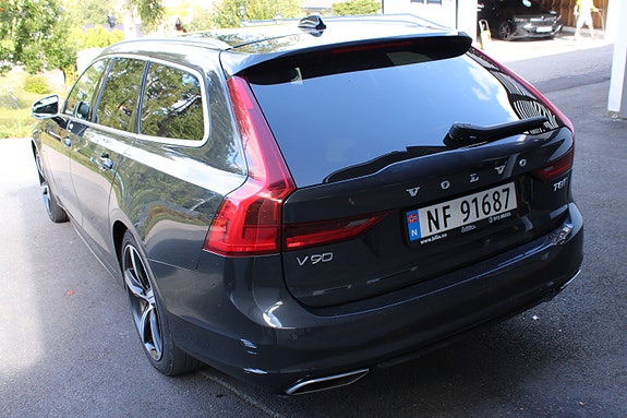 Volvo V90 6 of 30
