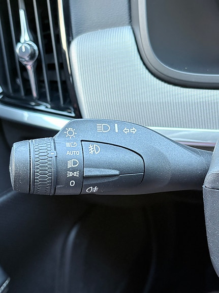 Volvo V90 18 of 30