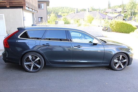 Volvo V90 5 of 30