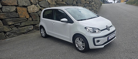Volkswagen UP! 3 of 21