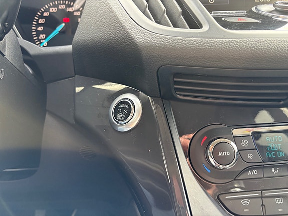Ford Kuga 26 of 30