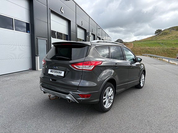 Ford Kuga 3 of 30