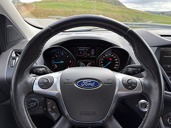 Ford Kuga 23 of 30