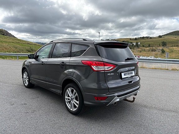 Ford Kuga 5 of 30