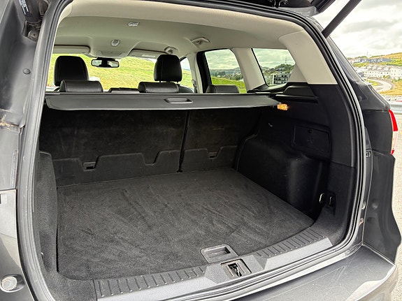 Ford Kuga 17 of 30