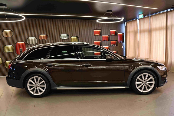 Audi A6 allroad 9 of 30