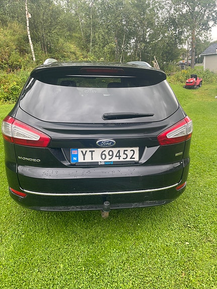 Ford Mondeo 3 of 8