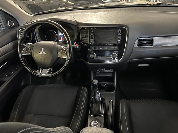 Mitsubishi Outlander 13 of 13