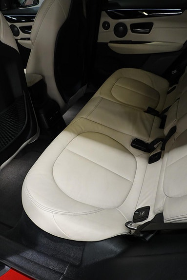 BMW 225xe 19 of 30