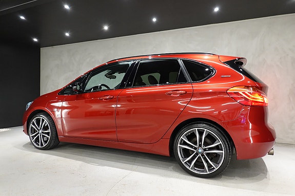 BMW 225xe 7 of 30