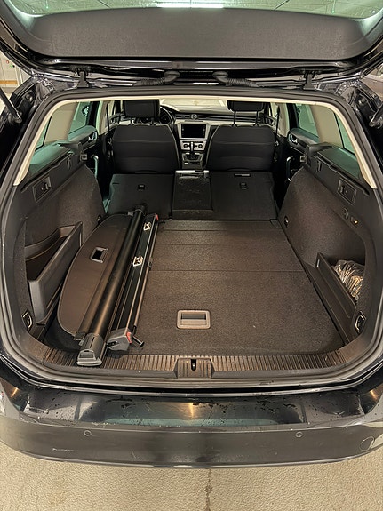 Volkswagen Passat 14 of 20
