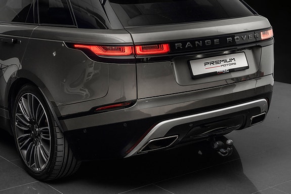 Land Rover Range Rover Velar 8 of 30