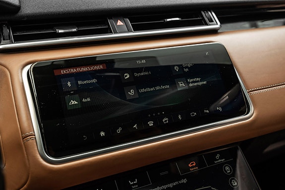 Land Rover Range Rover Velar 28 of 30