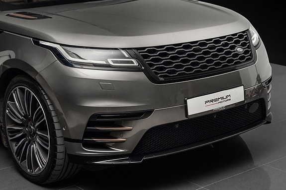 Land Rover Range Rover Velar 3 of 30