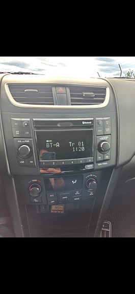 Suzuki Swift 15 of 19