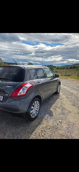 Suzuki Swift 8 of 19